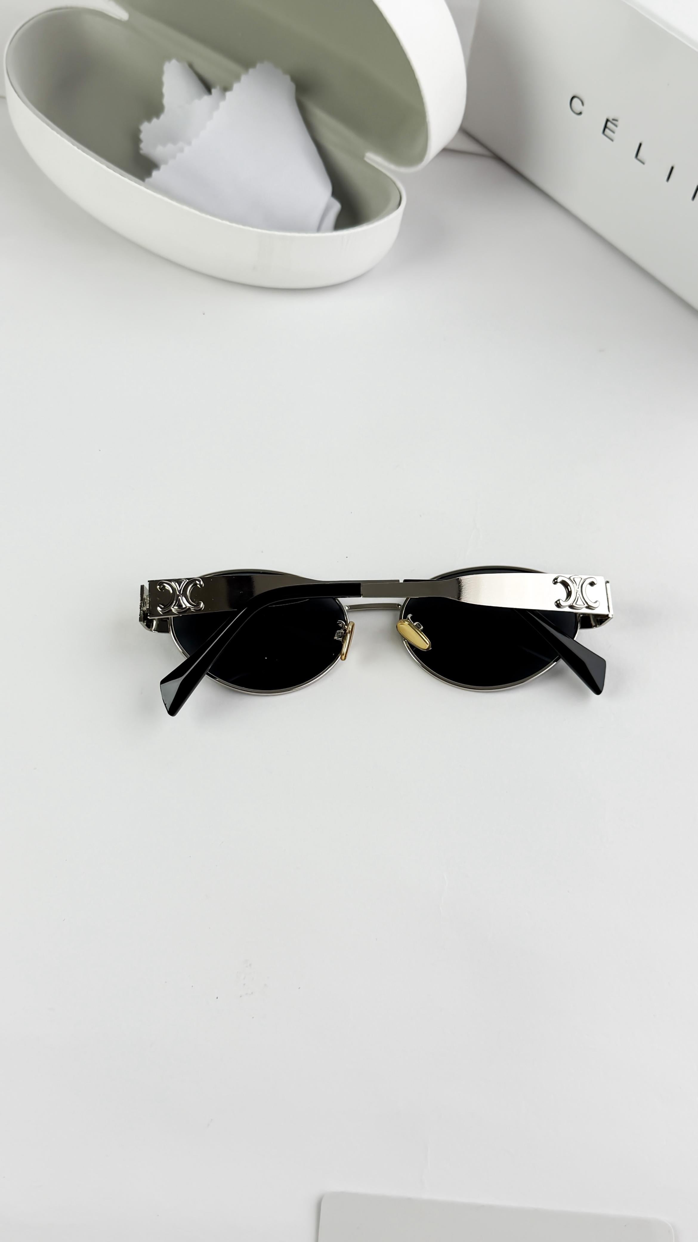 Celine Silver Black 1006