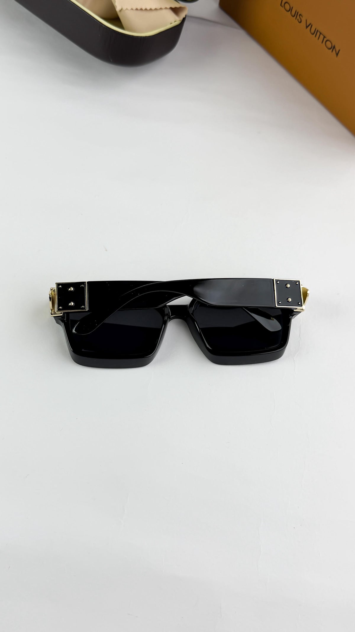 Louis Vuitton Gold Black Badshah Edition 1904