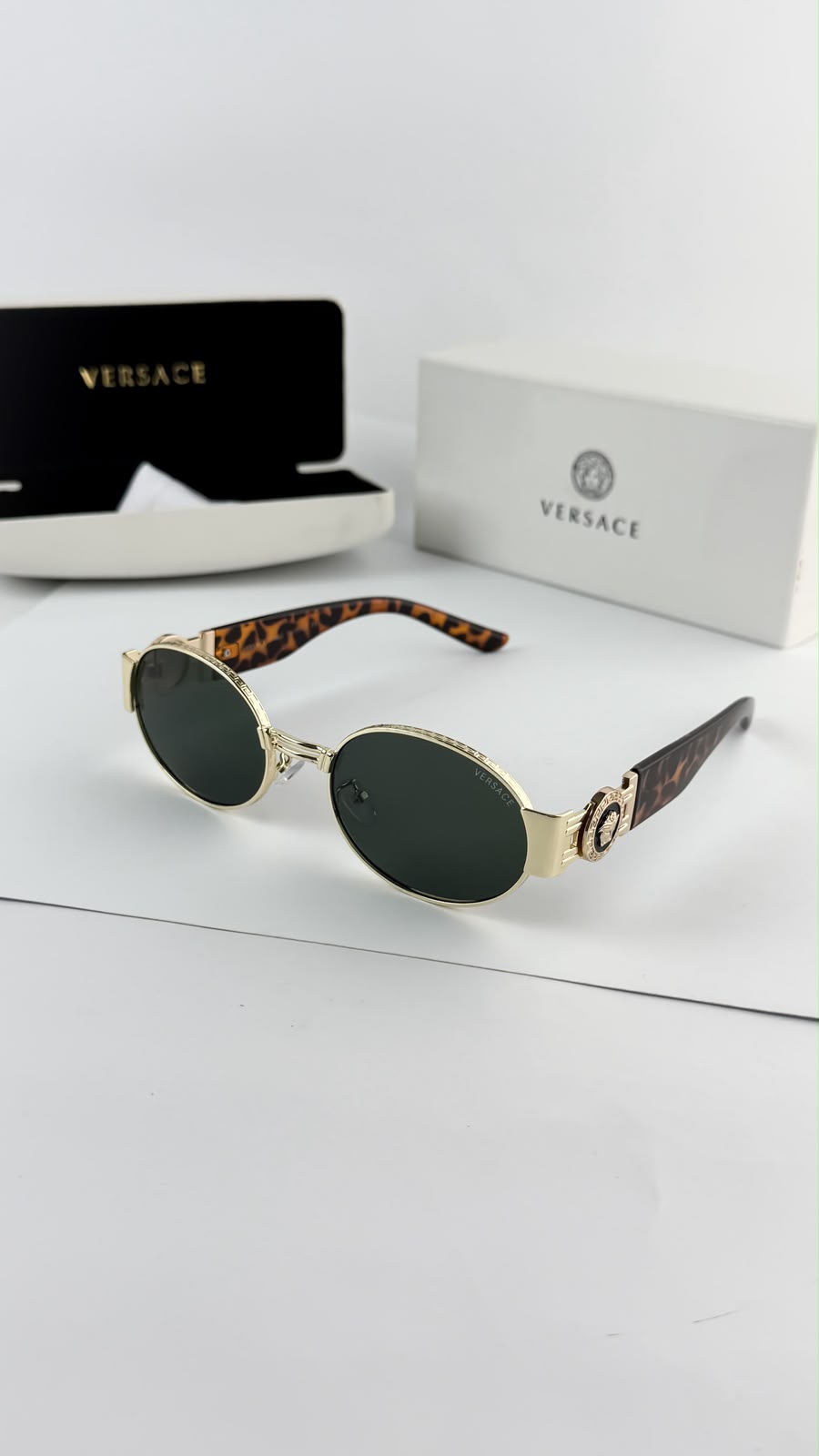 Versace Tiger Green Men's Subglasses