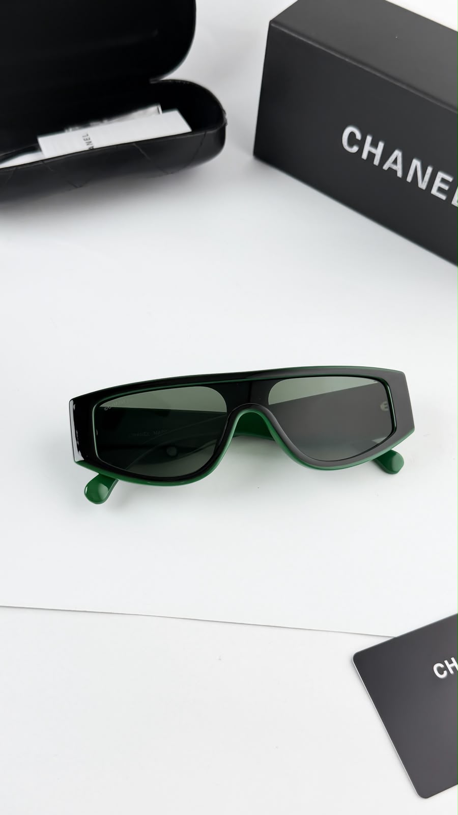 Chanel Green Unisex Sunglasses