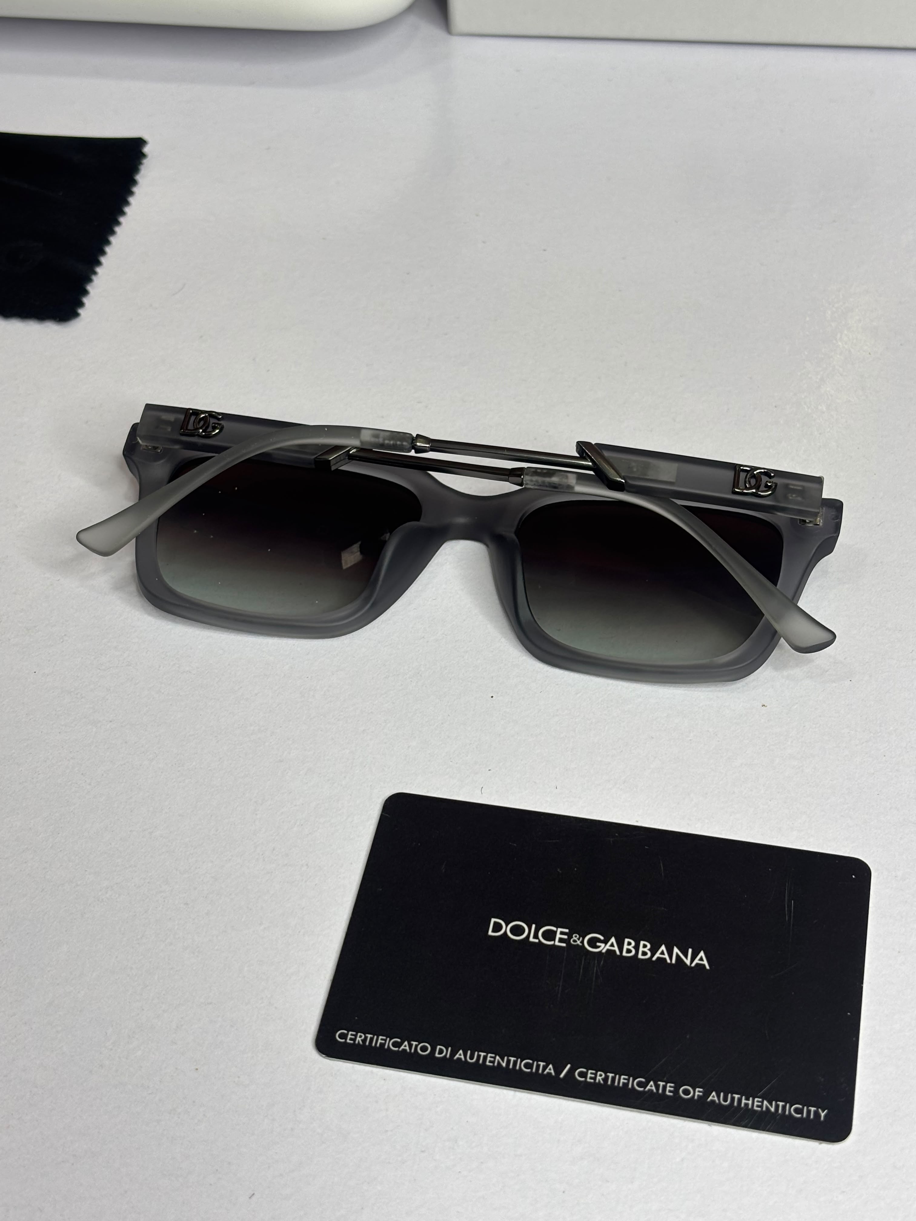 D&G Gray Men's sunglasses