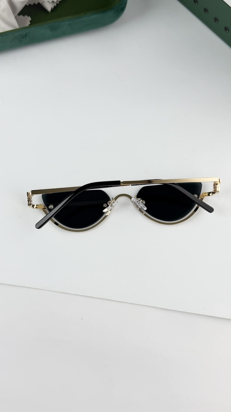 Gucci Geometric Frame Women's Sunglasses