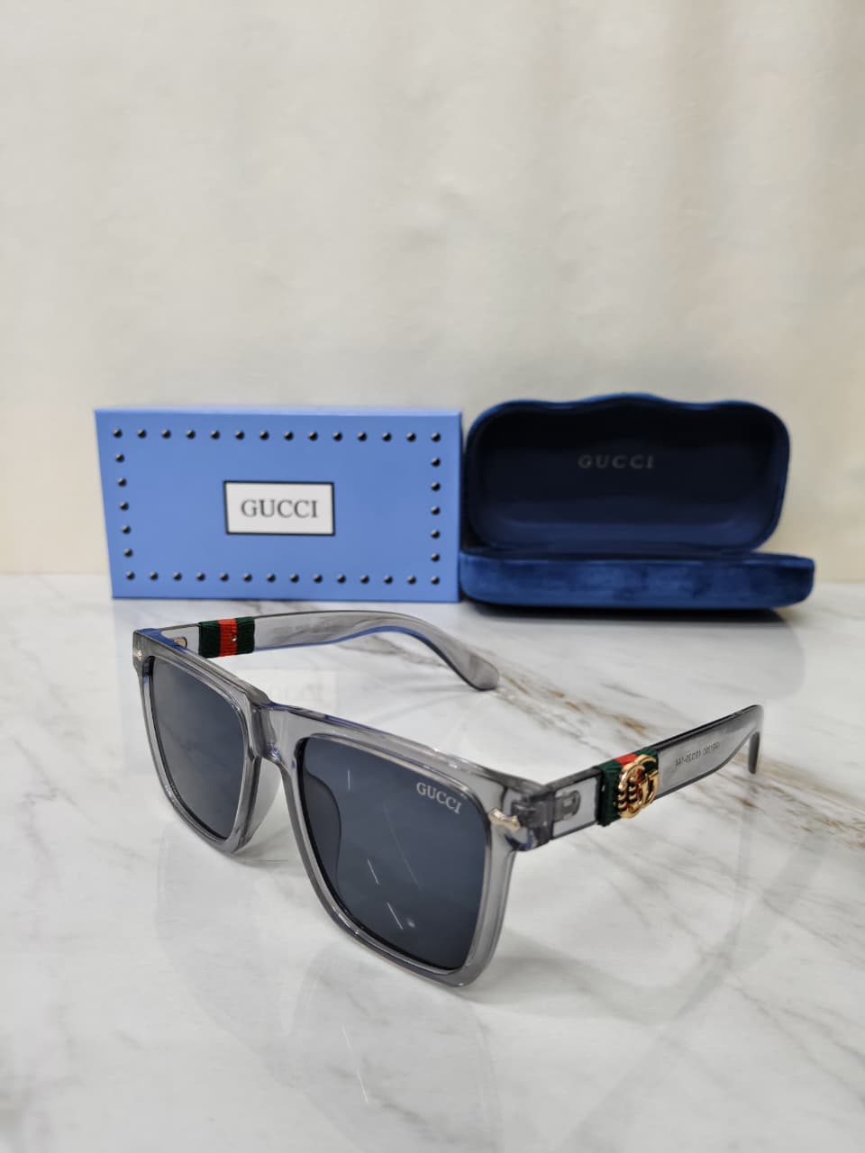Gucci Square Unisex Sunglasses Black Polycarbonate