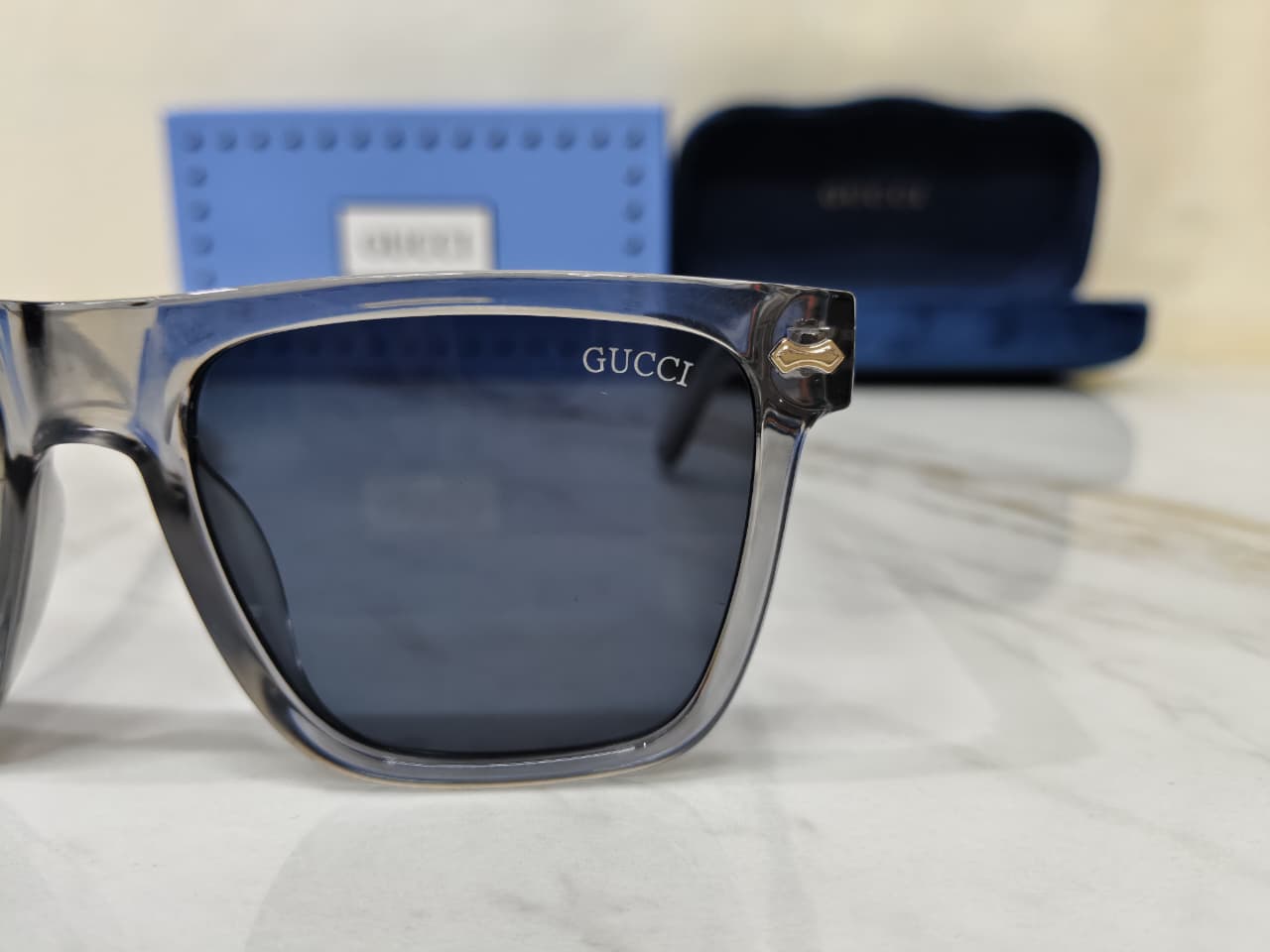 Gucci Square Unisex Sunglasses Black Polycarbonate