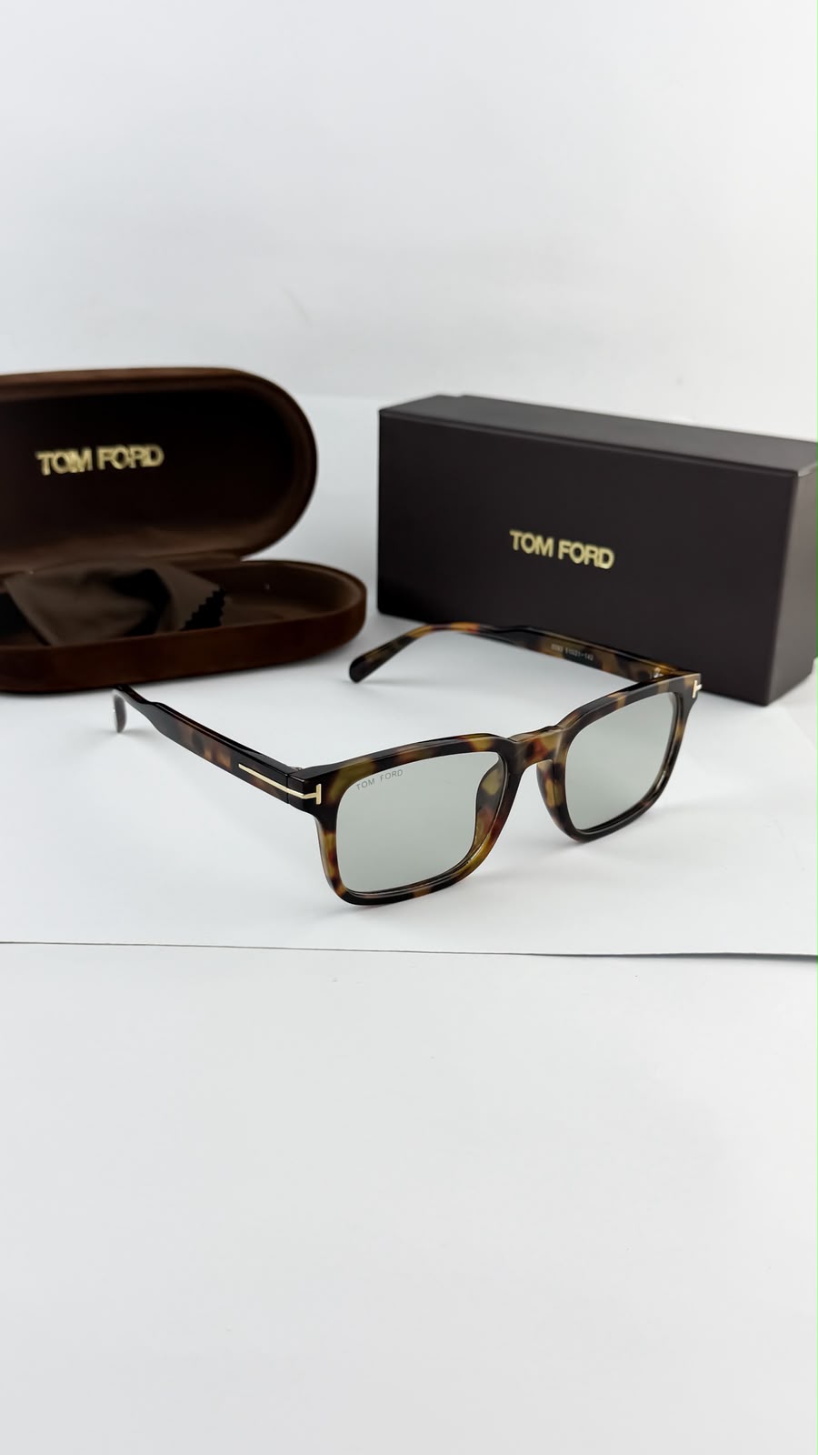 T Ford Men Green Lens & Brown Square Sunglasses