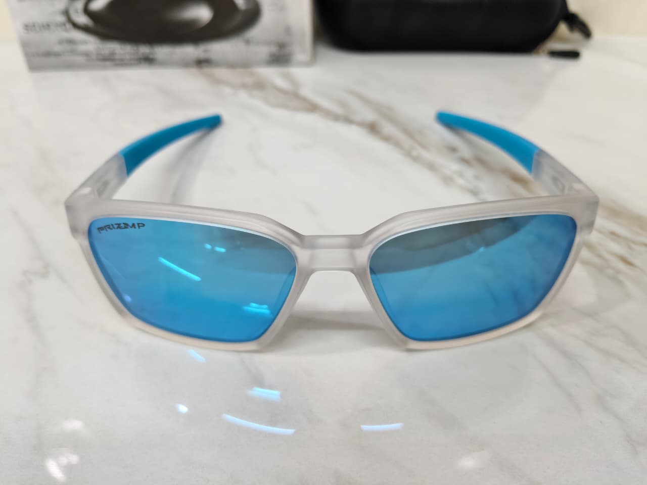 OAKLEY Polarized Square Sunglasses