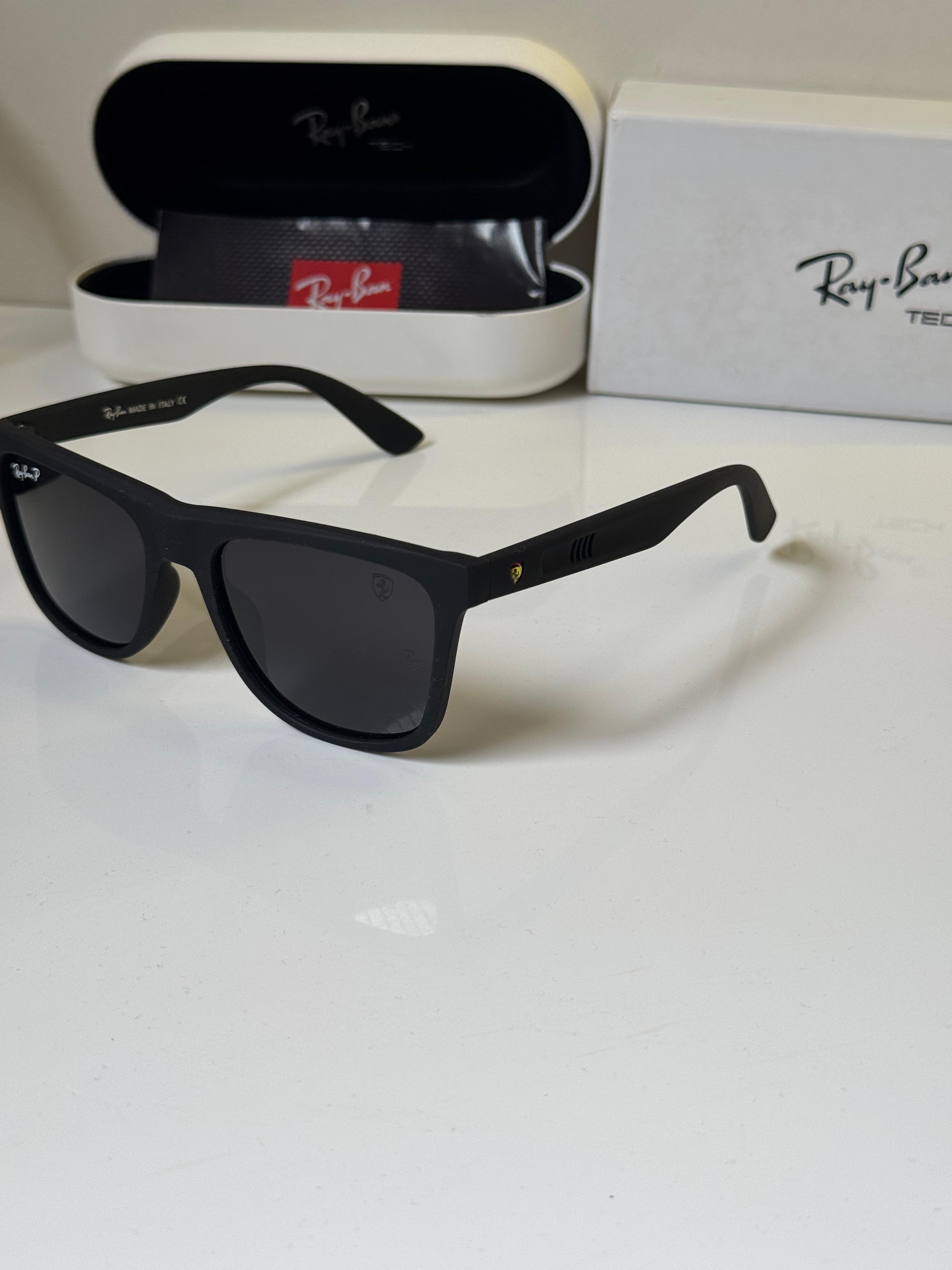 Ray-Ban Men UV Protected Square Men's Black Sunglasses