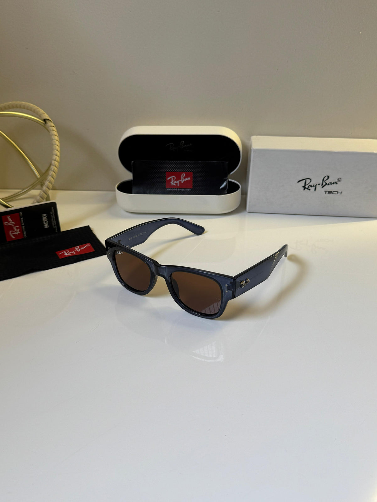 Ray-Ban Unisex Black Brown Gradient Square Unisex Sunglasses