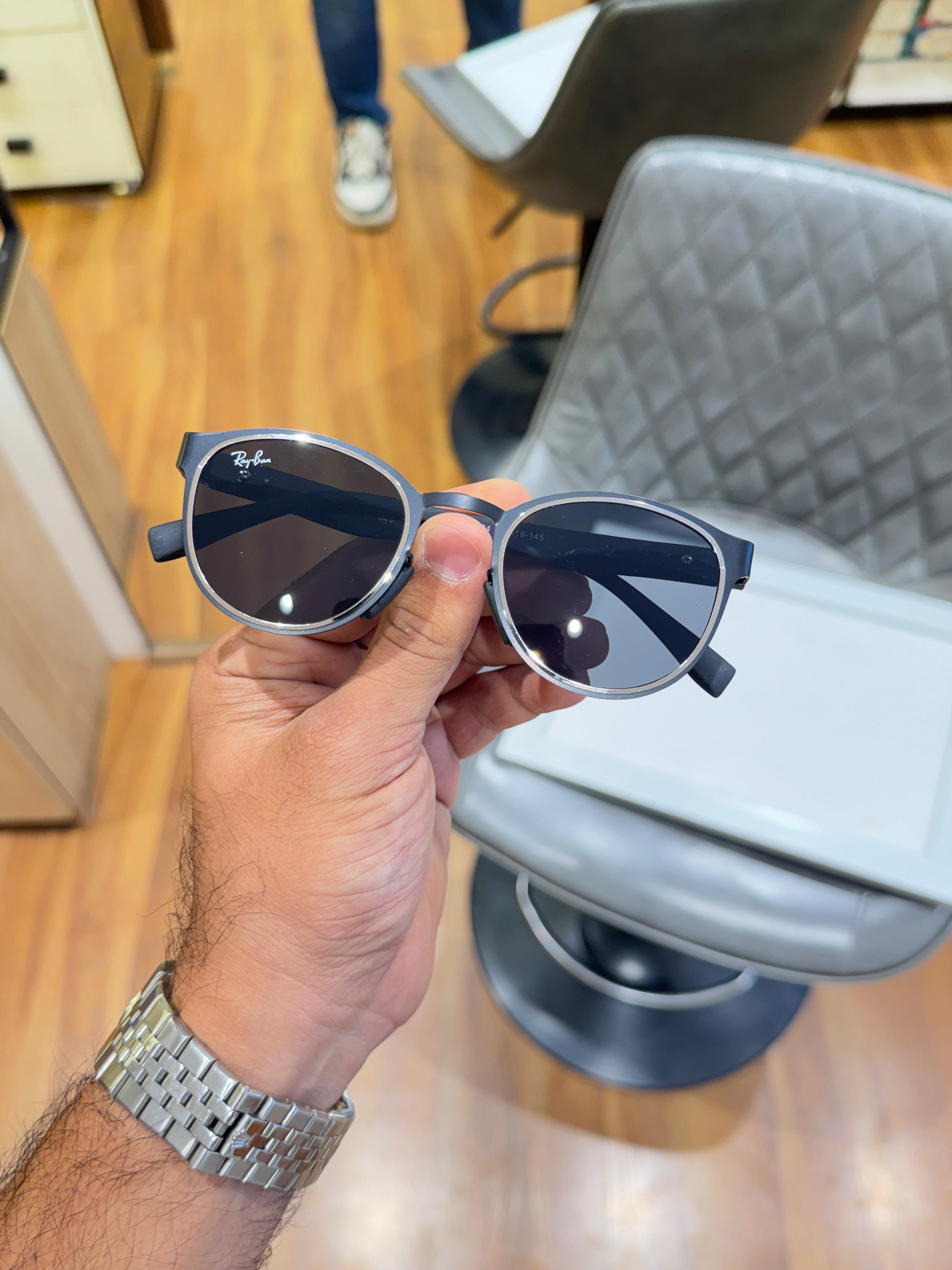 Black Ray Ban Metal UV Protection Unisex Sunglasses