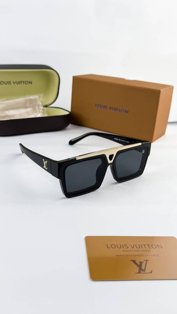 Classic Vista Sunglasses view 2