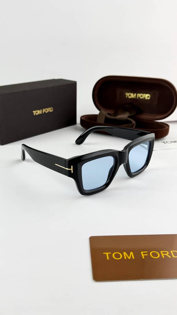 Avenue Edge Sunglasses view 2